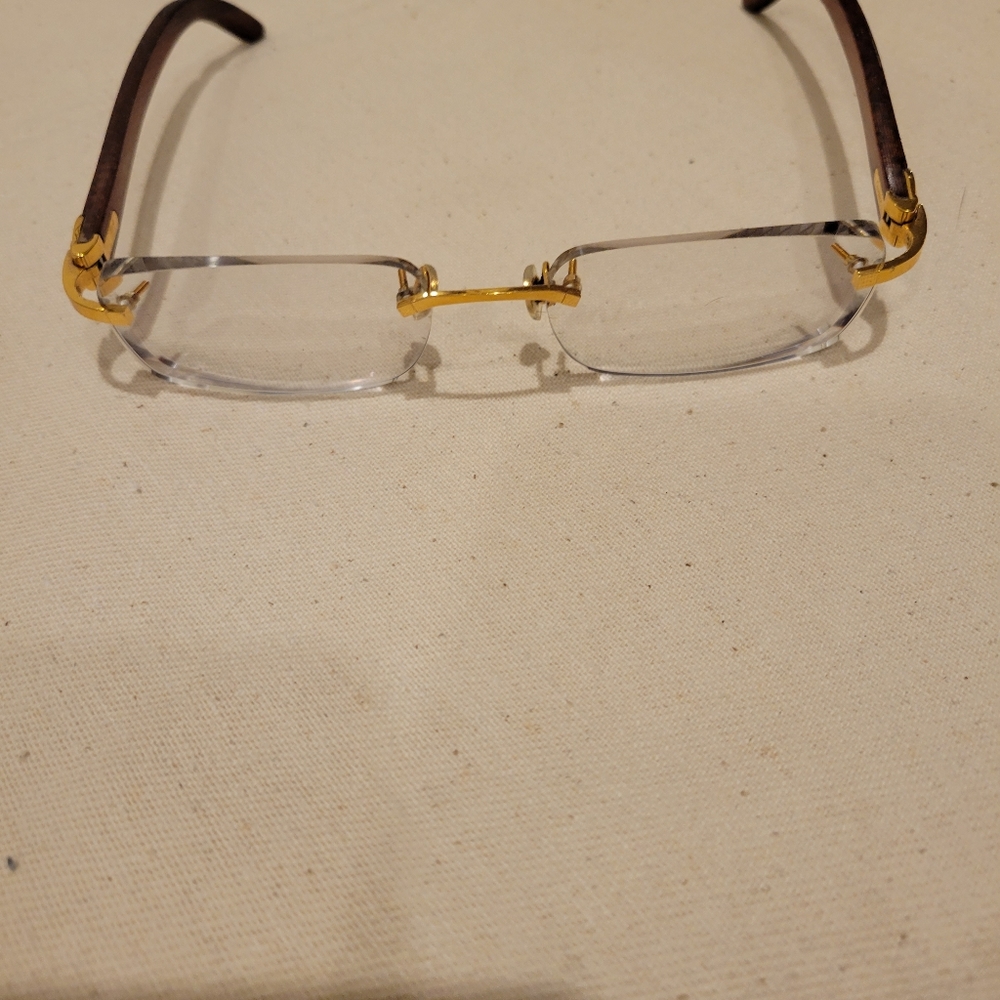 Uncutgems. Cartier glasses